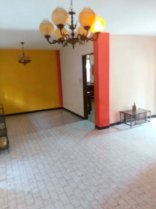 🏡 Casa Espaciosa en Club Hípico Las Trinitarias - Anexo Independiente + Garaje - Imagen 12