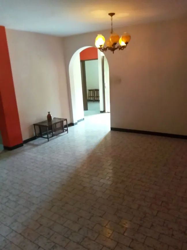 🏡 Casa Espaciosa en Club Hípico Las Trinitarias - Anexo Independiente + Garaje - Imagen 14