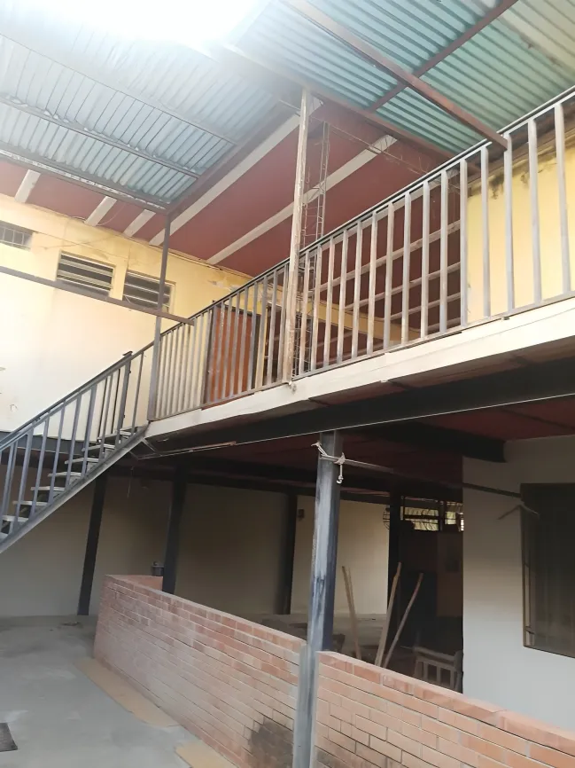 🏡 Casa Espaciosa en Club Hípico Las Trinitarias - Anexo Independiente + Garaje - Imagen 6