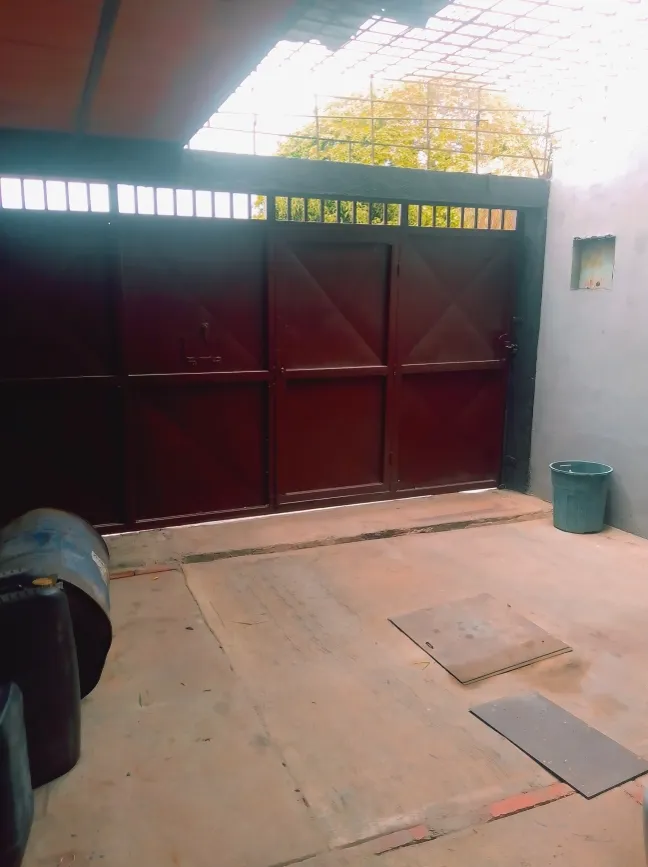 🔥 Casa + Local Comercial | 5 Hab | Av. Principal | $35.000 - Imagen 7