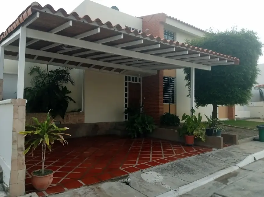 🏡 Casa Premium | 3 Hab | Villa Esmeralda | $65.000 - Imagen 3