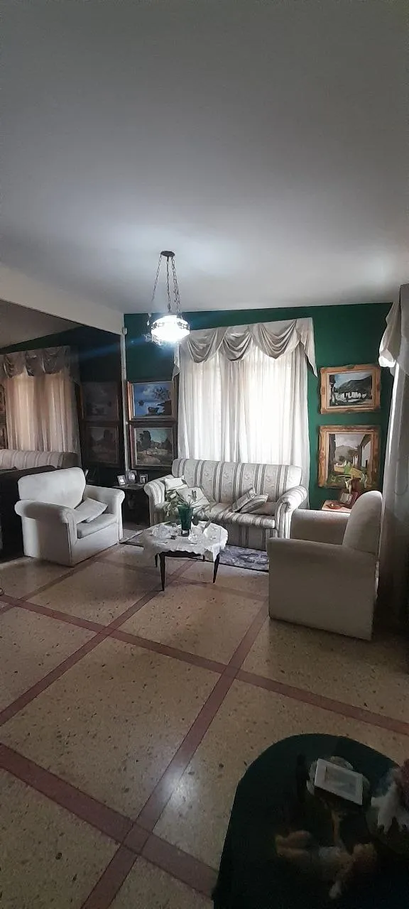 🏡 Casa Quinta Espaciosa con Gran Jardín en Colinas de Santa Rosa Sur - Imagen 25