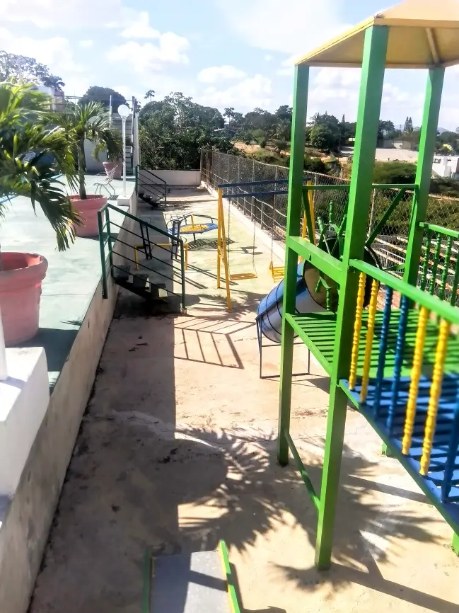 🏠 Casa 2 Plantas | 3 Hab | El Manzano | $25.000 - Imagen 11