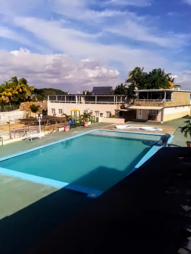 🏠 Casa 2 Plantas | 3 Hab | El Manzano | $25.000 - Imagen 2